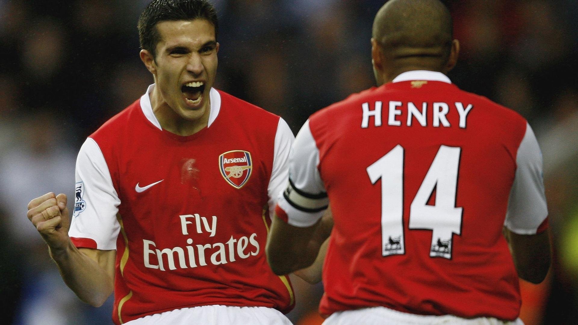 谁将笑到最后？欧洲足球冠军联赛半决赛胜者将逐鹿总决赛，欧洲杯足球赛半决赛