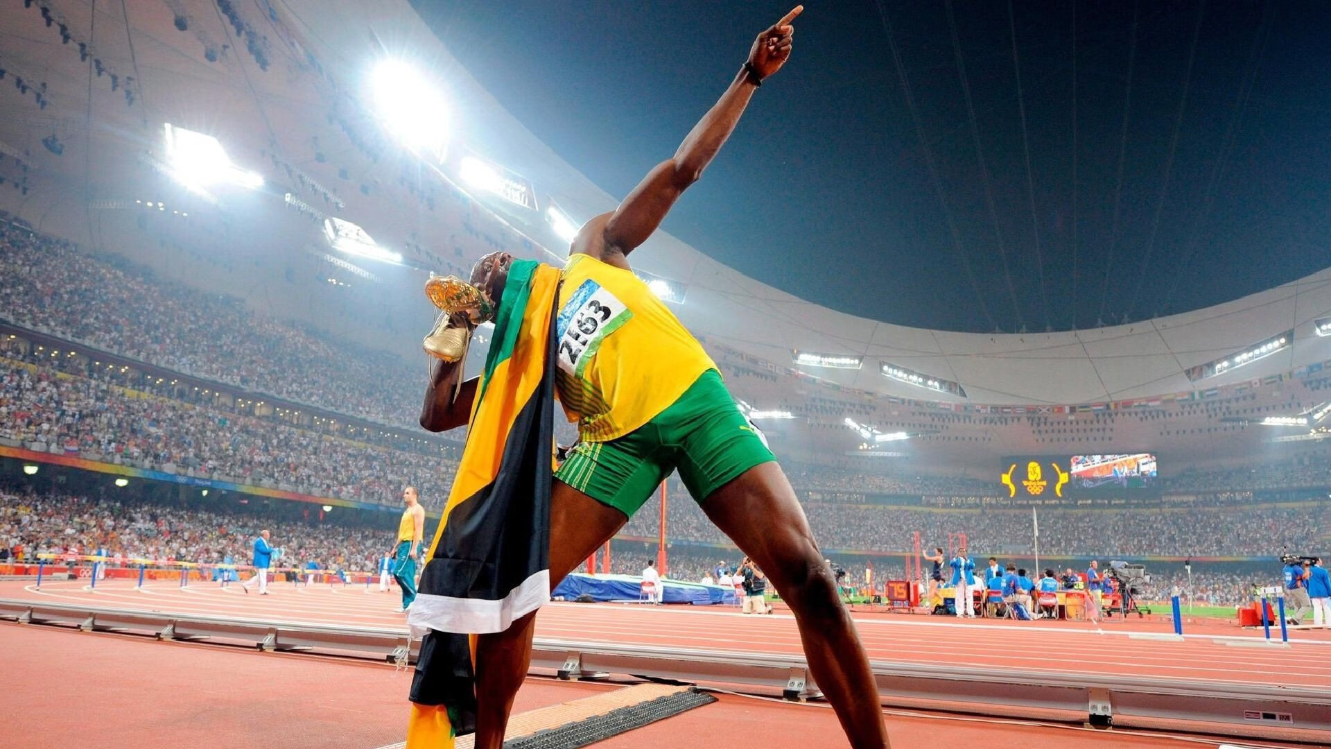 _极夜冰川滑雪：在北极光中疾驰_，北极光滑雪场